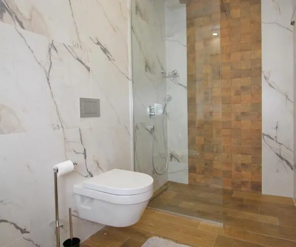 Nk18 아파트 즐라티보